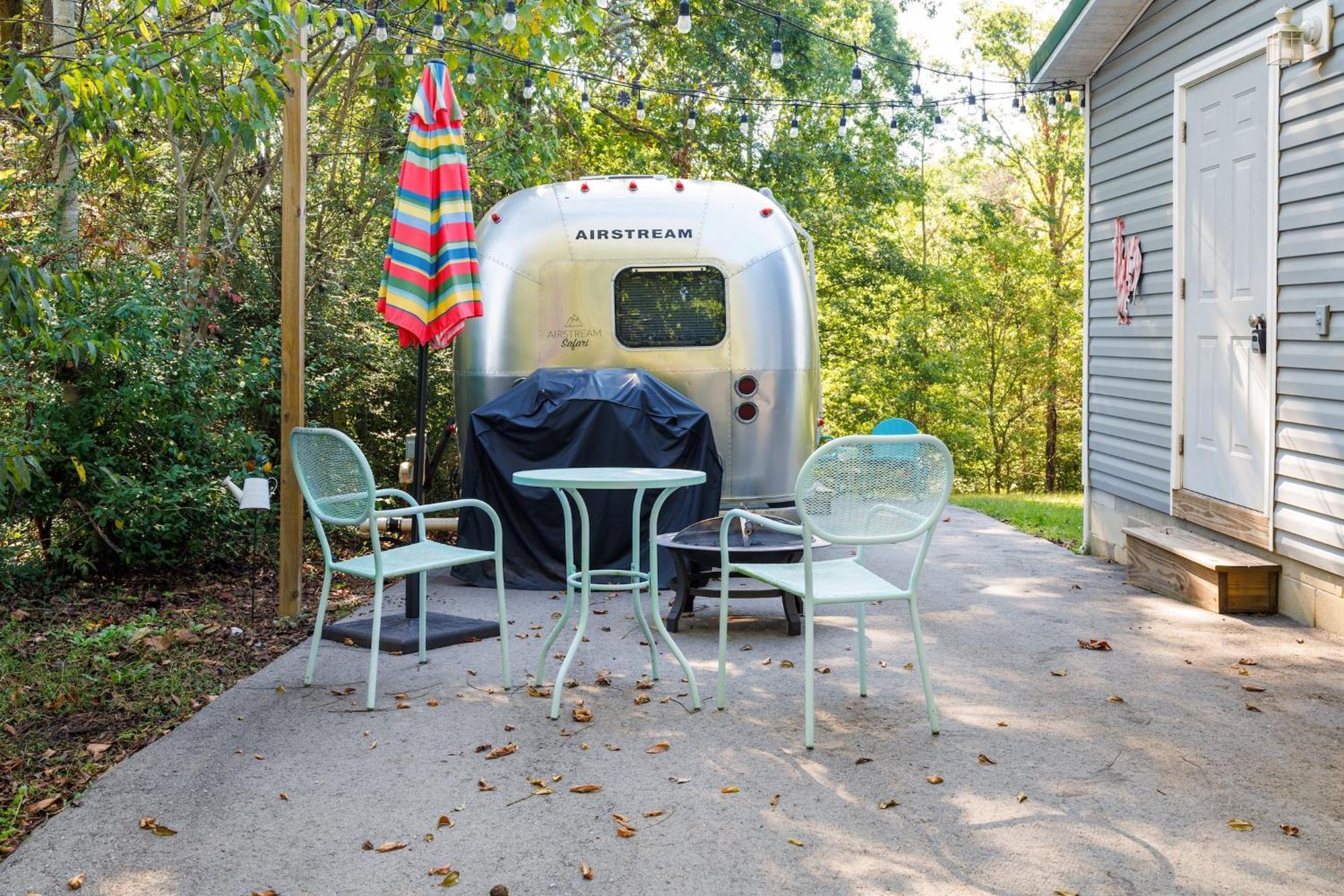 Cozy 1Br Airstream Near Leipers Fork - Sleeps 3 Apartment Franklin Luaran gambar