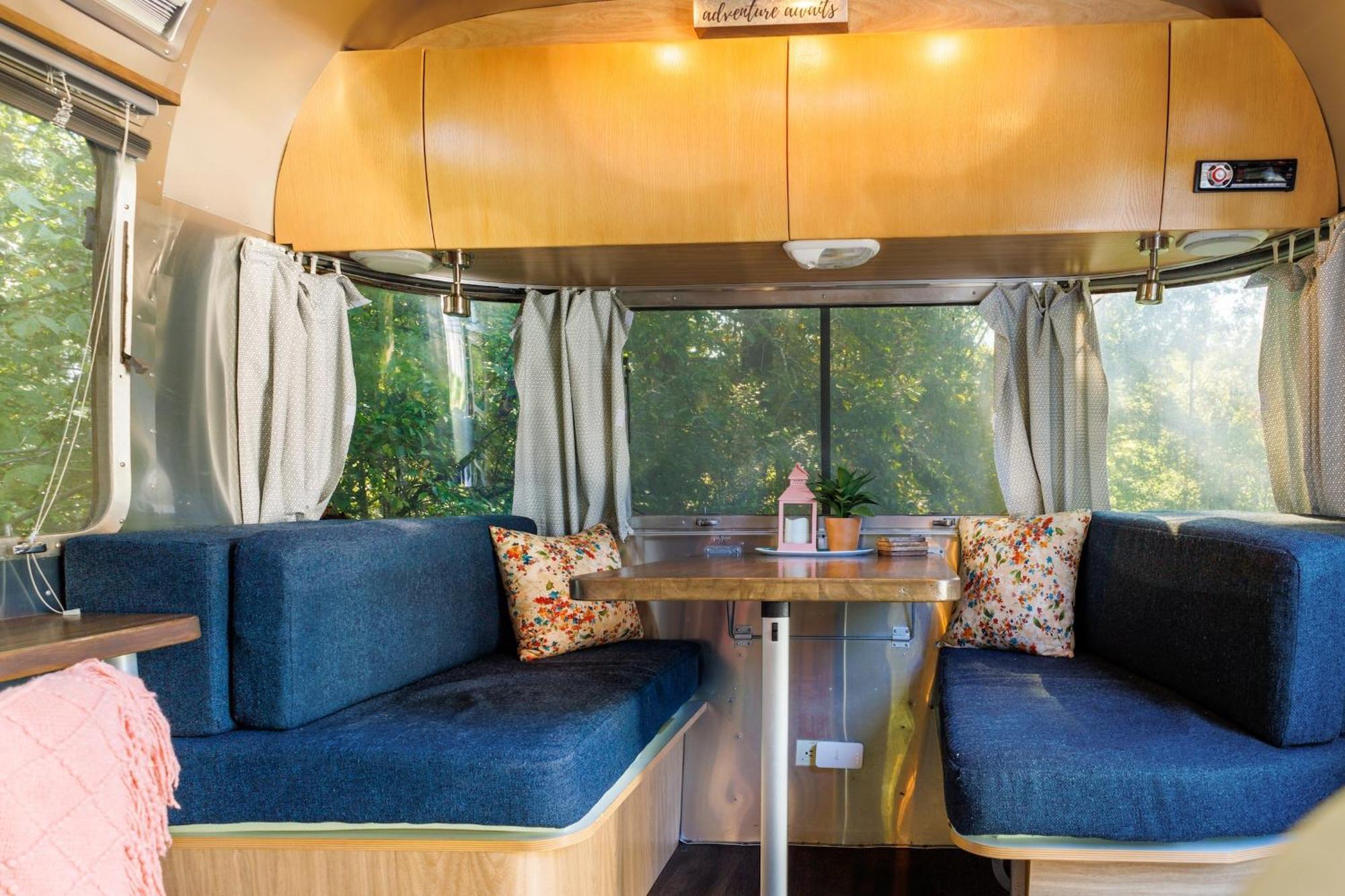 Cozy 1Br Airstream Near Leipers Fork - Sleeps 3 Apartment Franklin Luaran gambar